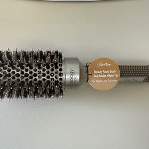 Cortex Blowdry Round Brush with Boar Bristles